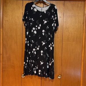 Old Navy Black and White Floral Mini Dress